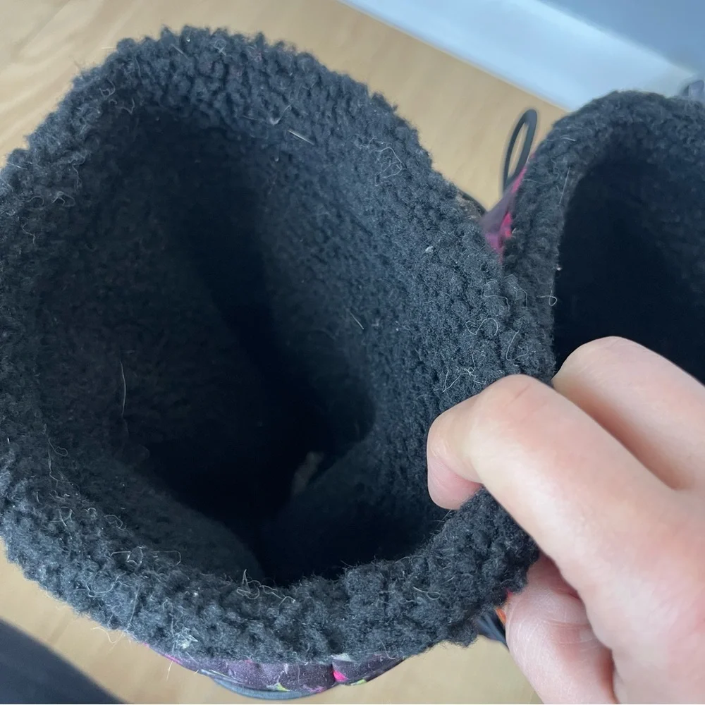 Dirty Laundry Pied Piper Floral Snow Boots Sz 7 Like New - Picture 10 of 12